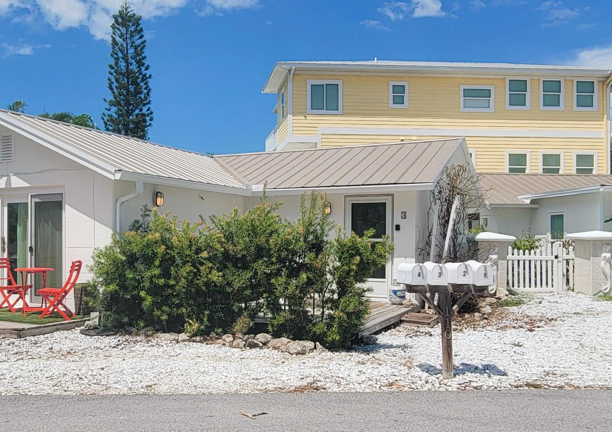 Tides Inn On The Bay Vacation Homes Bradenton Beach Eksteriør bilde